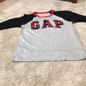 Gap long sleeve shirt
